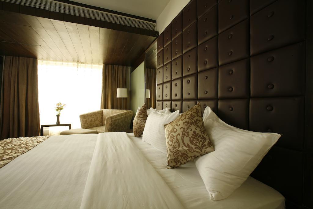 Mango Hotels, Samed Agra アーグラ エクステリア 写真