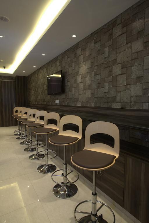 Mango Hotels, Samed Agra アーグラ エクステリア 写真