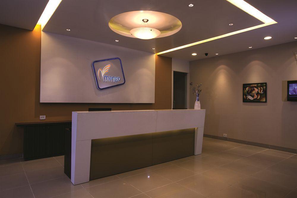 Mango Hotels, Samed Agra アーグラ エクステリア 写真